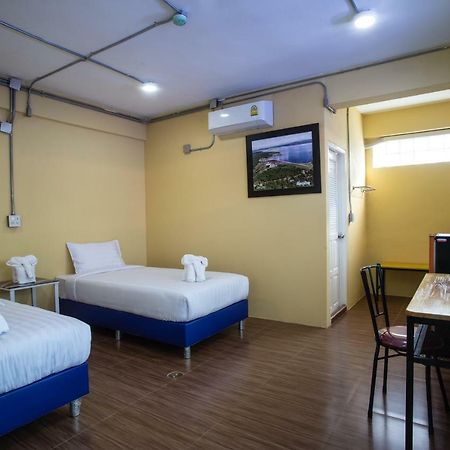 Baan Chang Hotel & Coffee House Так Экстерьер фото