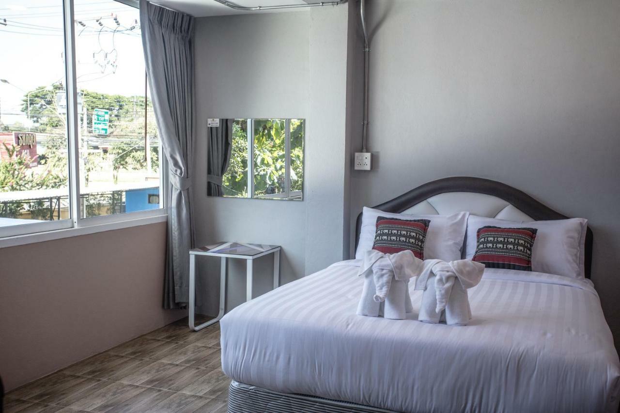 Baan Chang Hotel & Coffee House Так Экстерьер фото