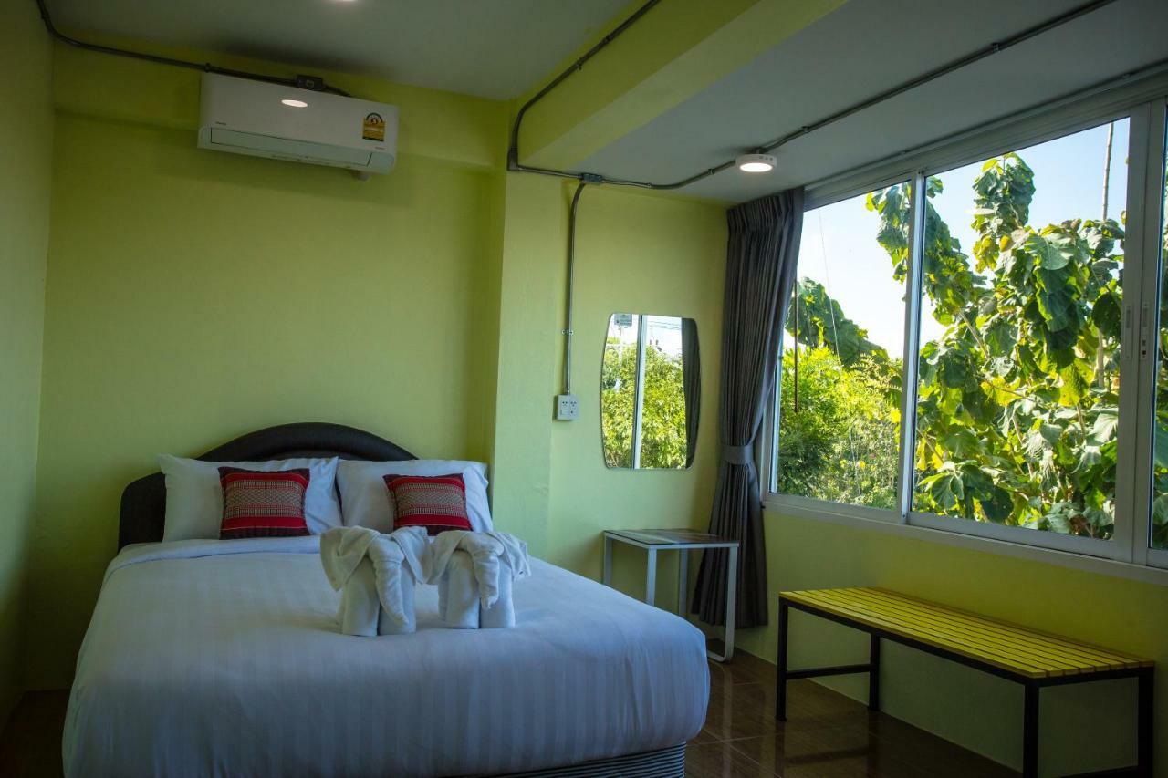 Baan Chang Hotel & Coffee House Так Экстерьер фото