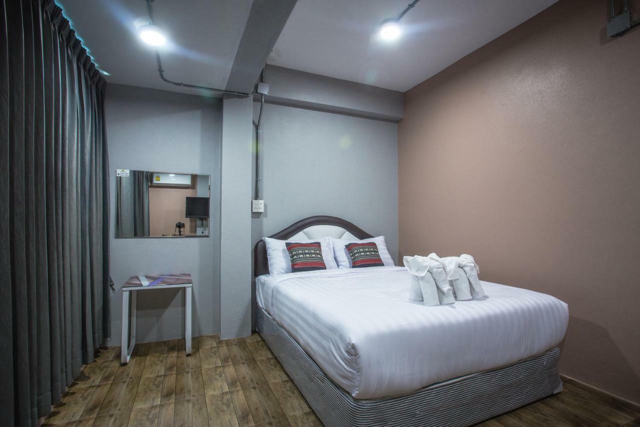Baan Chang Hotel & Coffee House Так Экстерьер фото