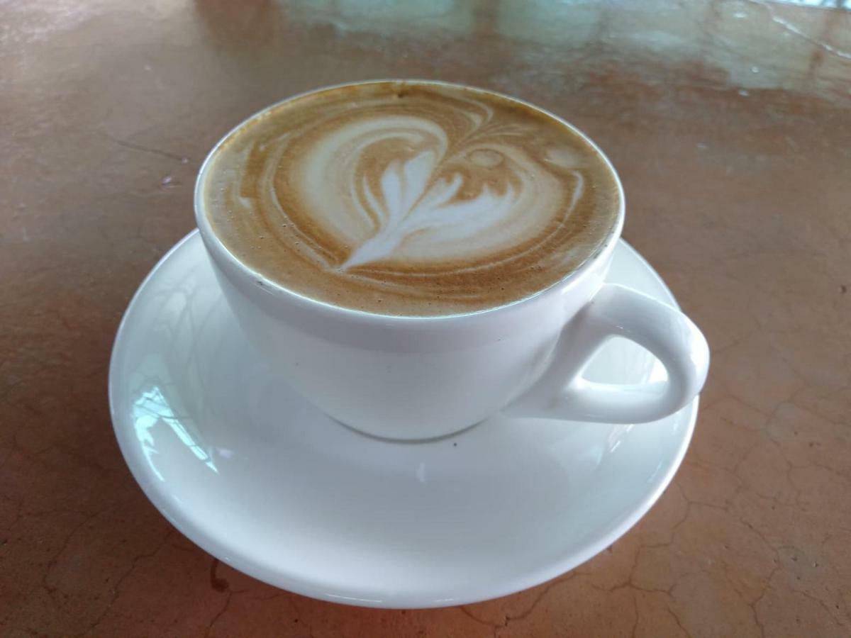 Baan Chang Hotel & Coffee House Так Экстерьер фото